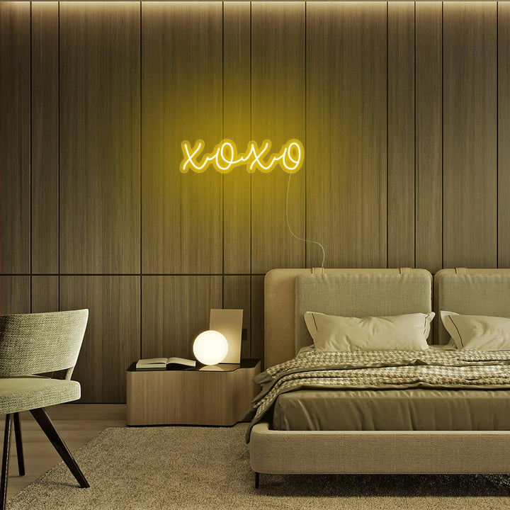 Mini XOXO - LED Neon Signs