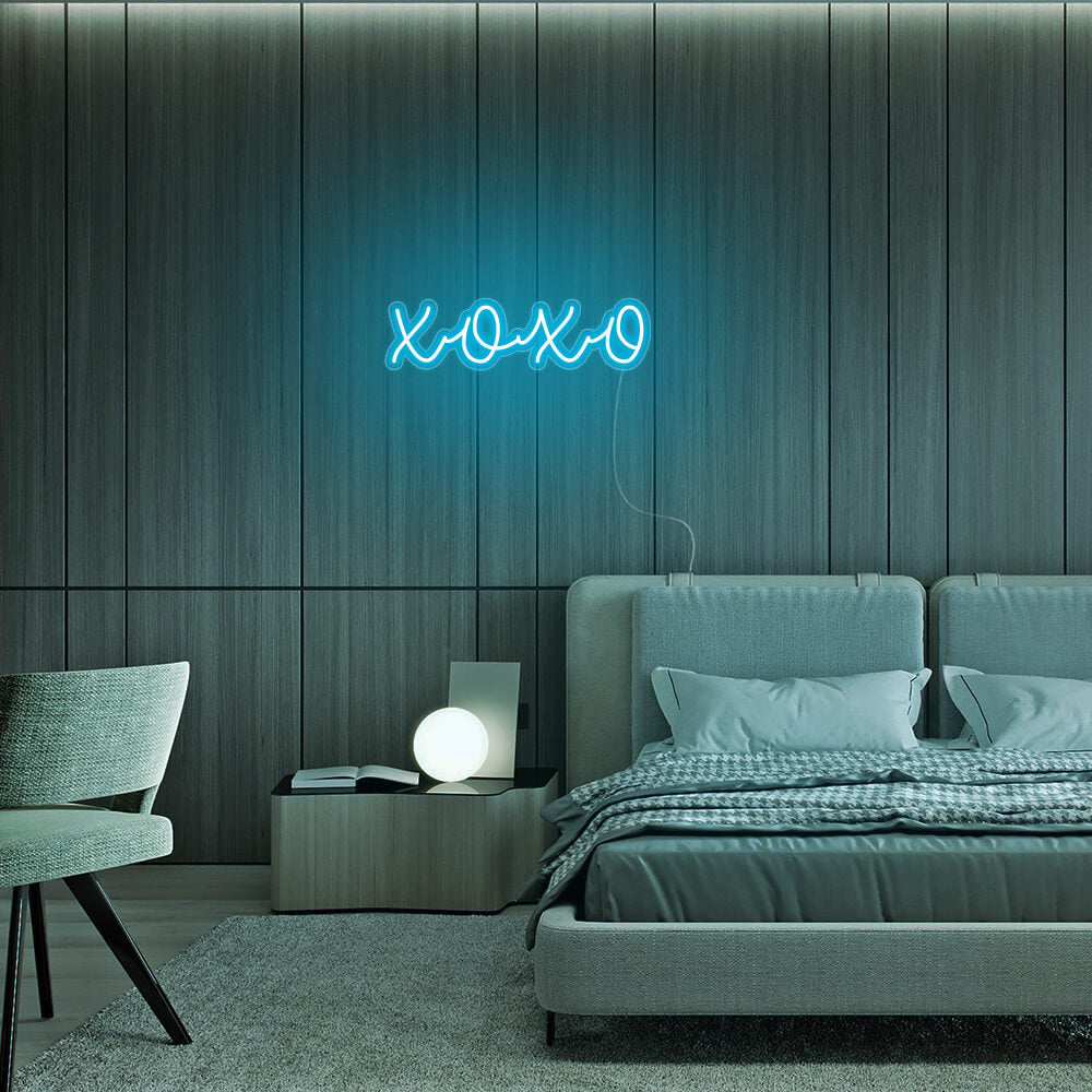 Mini XOXO - LED Neon Signs